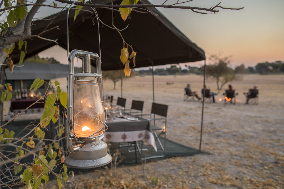blooming-desert-elela-africa-mobile-safari-tent blooming-desert-elela-africa-mobile-safari-tent